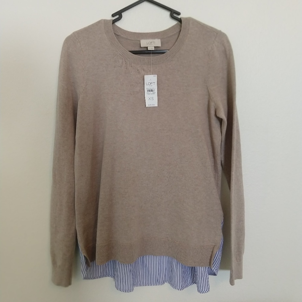 📣Host Pick 📣 LOFT Neutral Sweater